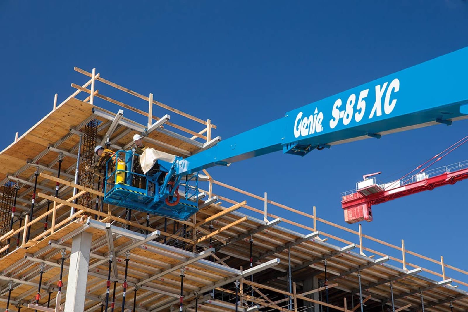 Genie S-85 XC